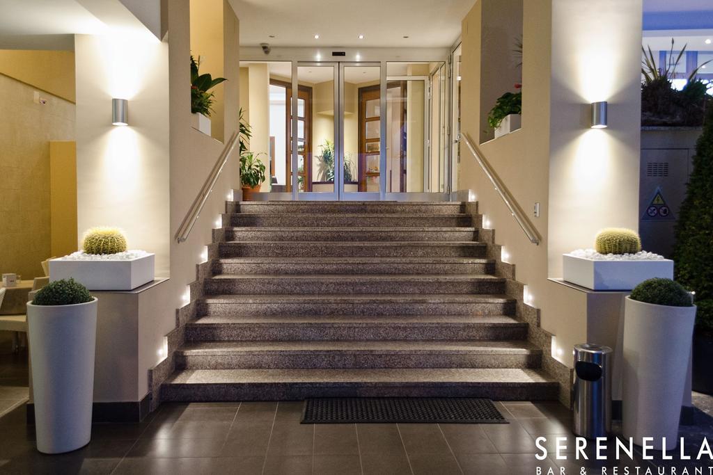 Hotel Serenella Agropoli Buitenkant foto