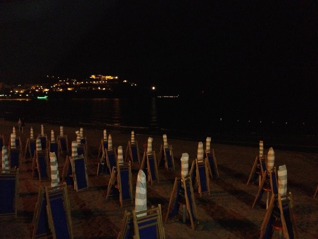 Hotel Serenella Agropoli Buitenkant foto