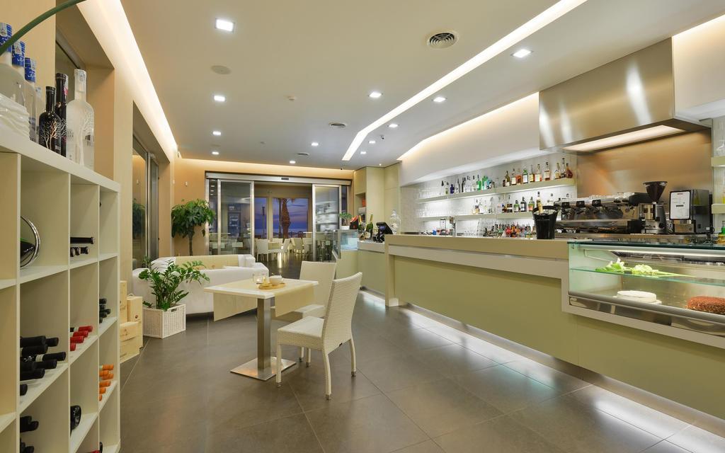 Hotel Serenella Agropoli Buitenkant foto