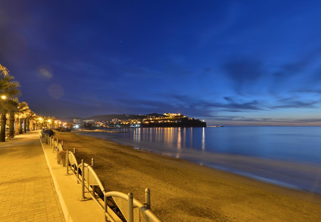 Hotel Serenella Agropoli Buitenkant foto