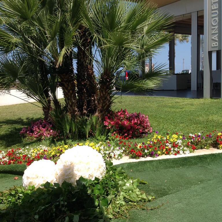 Hotel Serenella Agropoli Buitenkant foto
